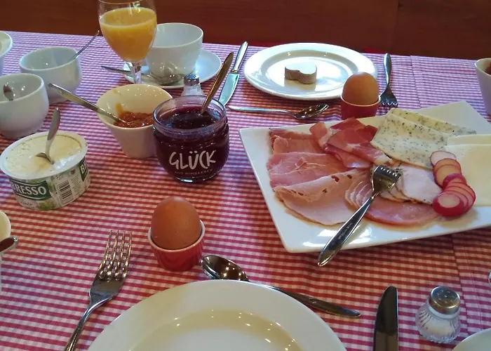 Land Und Leute - Apartment Mit Terrasse Und Gartenblick
