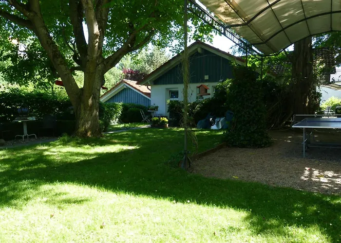 Appartement Land Und Leute - Apartment Mit Terrasse Und Gartenblick