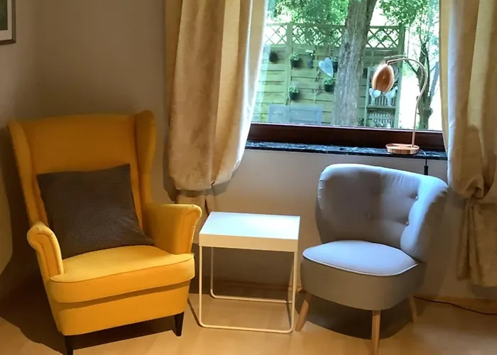 Land Und Leute - Apartment Mit Terrasse Und Gartenblick Fritzlar